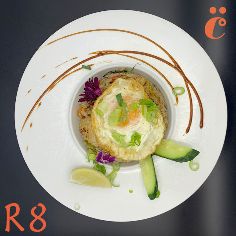 R8 - Khao Pad Plamuk