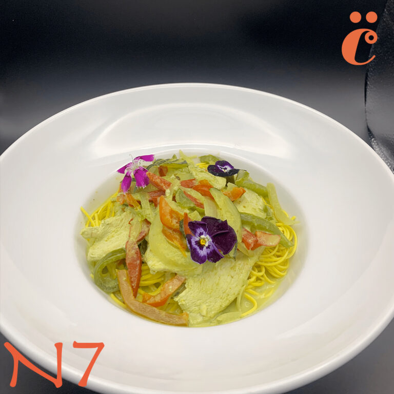 N7 - Bami Kaeng Kiaw Wan Kai 🌶️🌶️🌶️